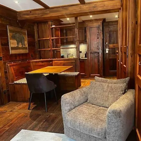 Centre, « lucille »,balcon, Vue Imprenable Et Parking Apartment Chamonix