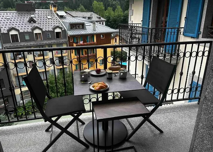Centre, « lucille »,balcon, Vue Imprenable Et Parking Chamonix